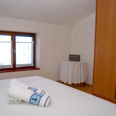 Beachfront Saturn Apartment